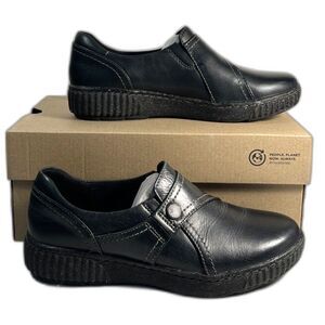 Naturalizer Women's Black Caroline Pearl Loafers SZ 7-1/2 M  NEW